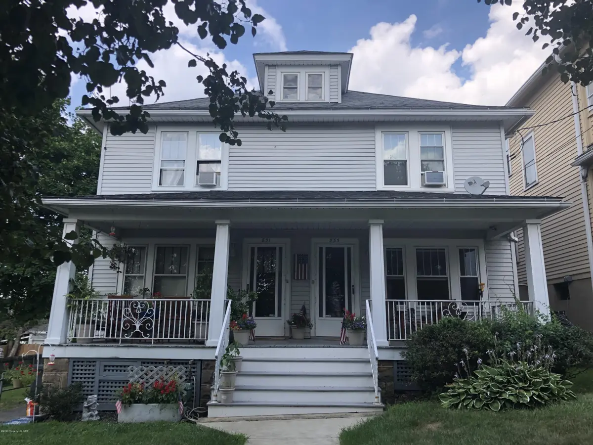 831-833 Hickory Street, Scranton in Scranton