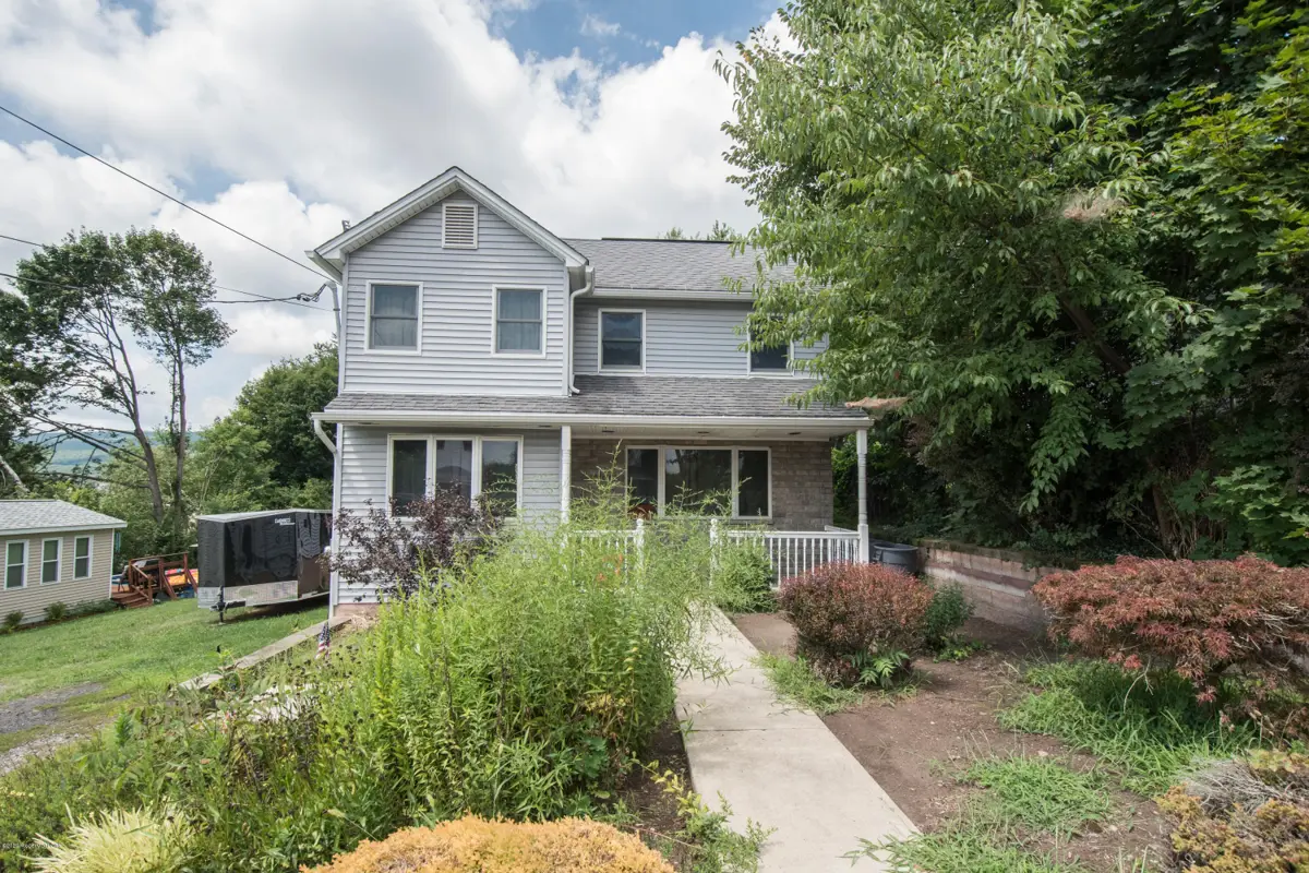 217 N N. Everett Avenue, Scranton in Scranton