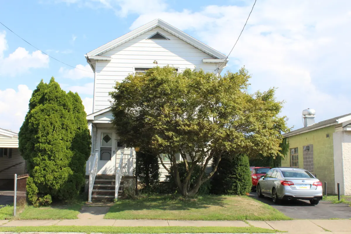 156 Barney Street, Wilkes-Barre in Wilkes-Barre