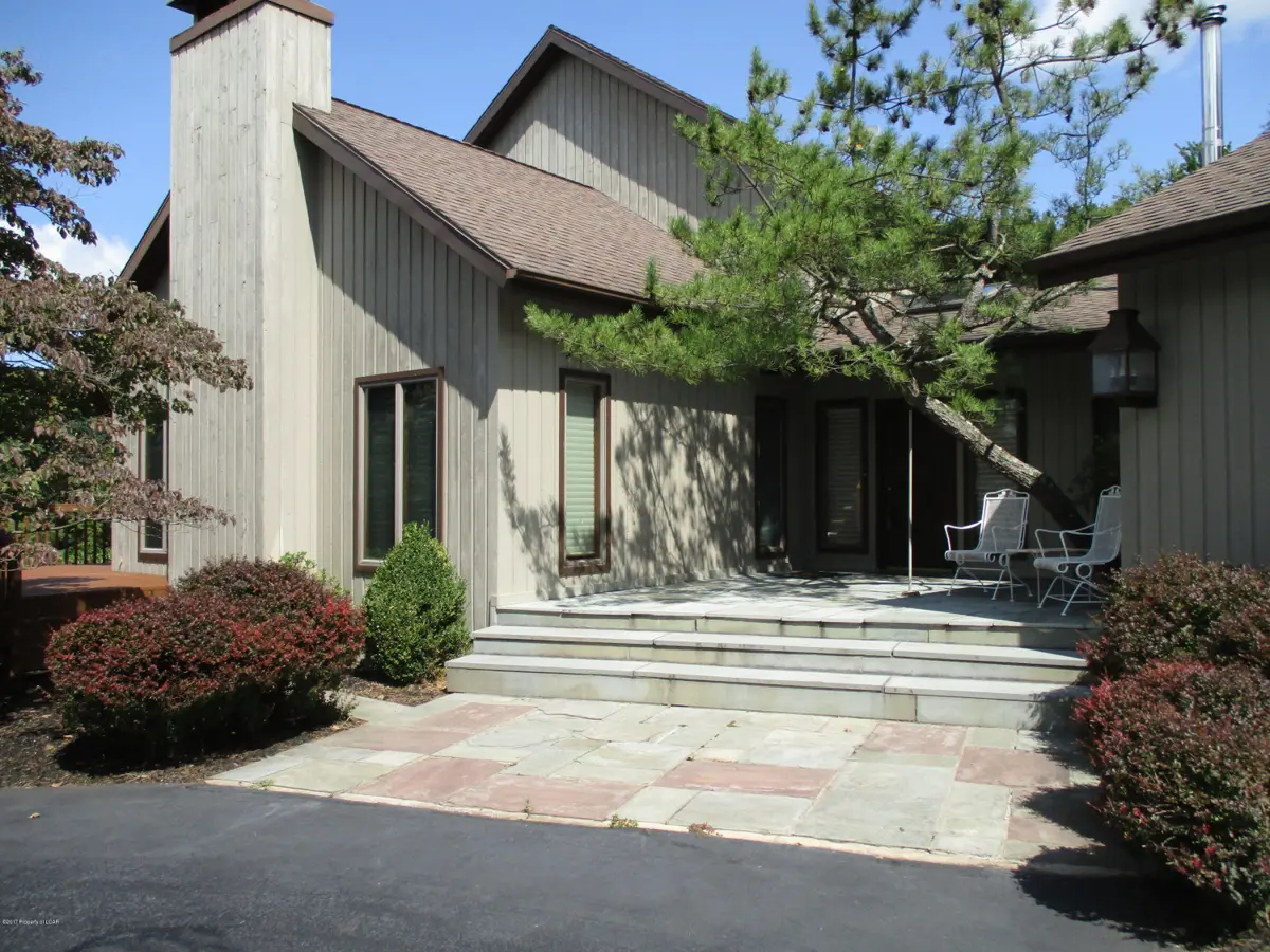 401 Millington Road, Shavertown in Shavertown