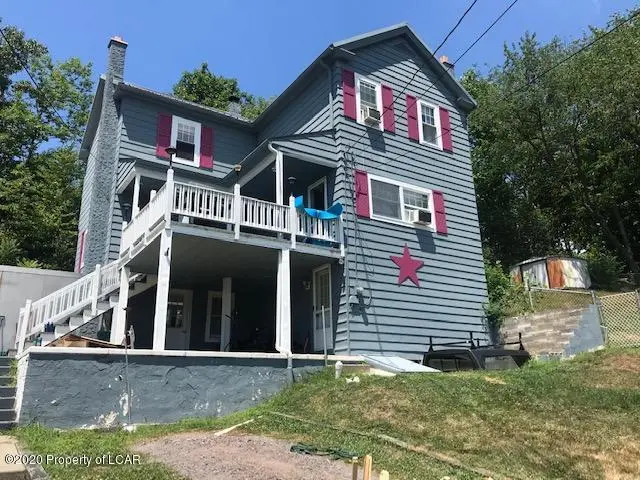 43 Park Street, Hanover Township in Hanover Township