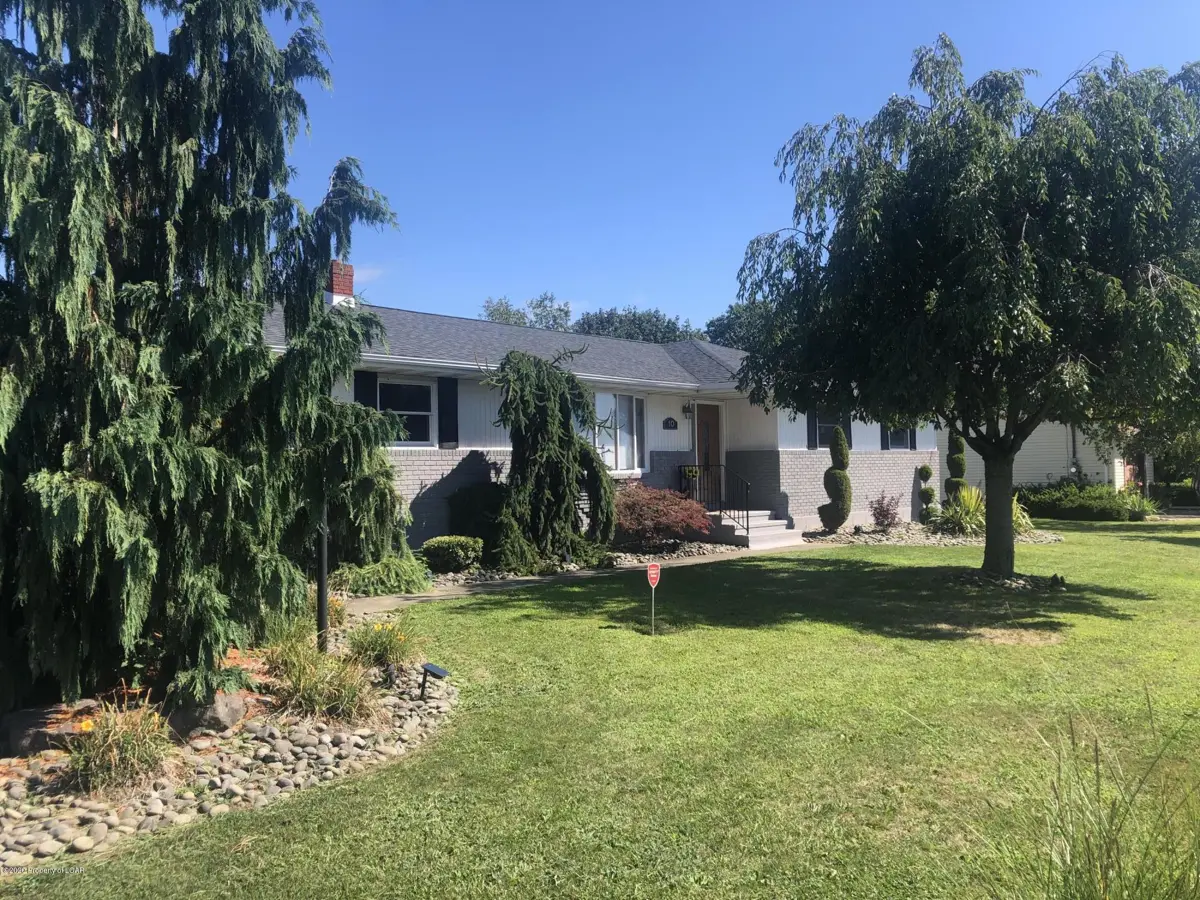 10 Pinewood Drive, Laflin in Laflin