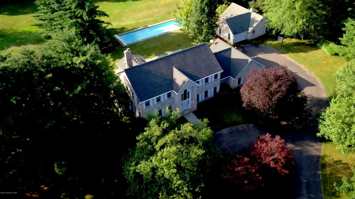 125 Oldfield Road, Shavertown in Shavertown