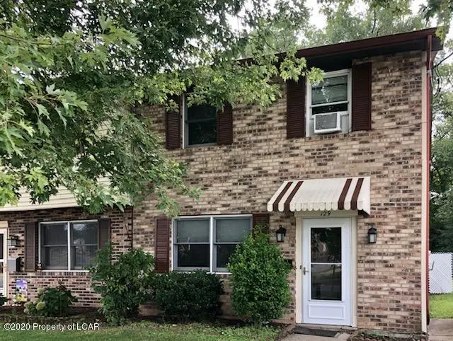 129 N Gates Avenue, Kingston in Kingston