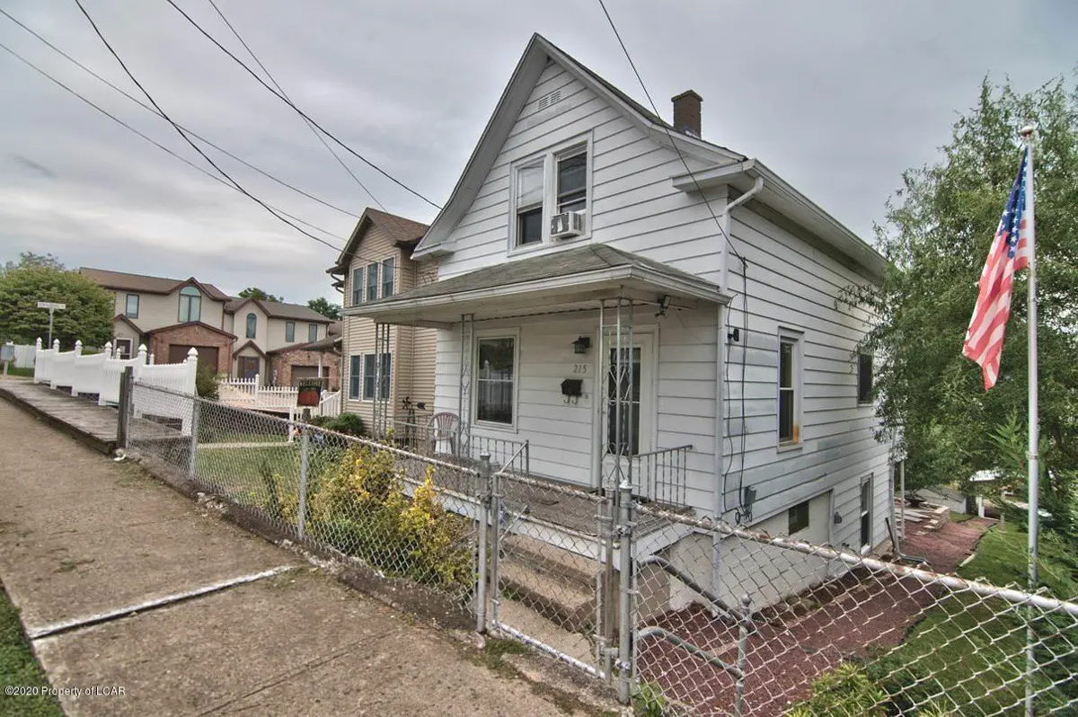 215 E Grove Street, Edwardsville in Edwardsville