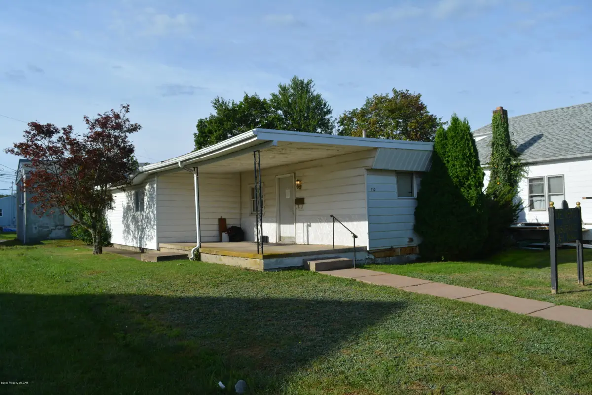 112 Muir Avenue, Hazleton in Hazleton