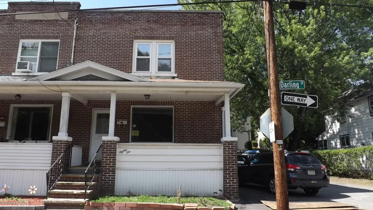 86 Darling Street, Wilkes-Barre in Wilkes-Barre