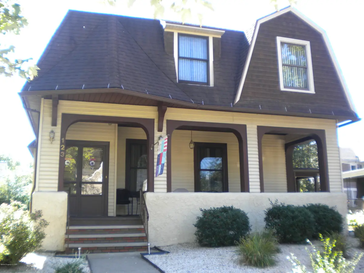 123 Linden Street, West Pittston in West Pittston