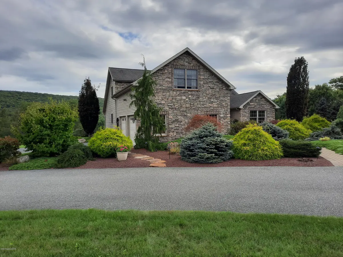 633 Wallace Way, Weatherly in Weatherly