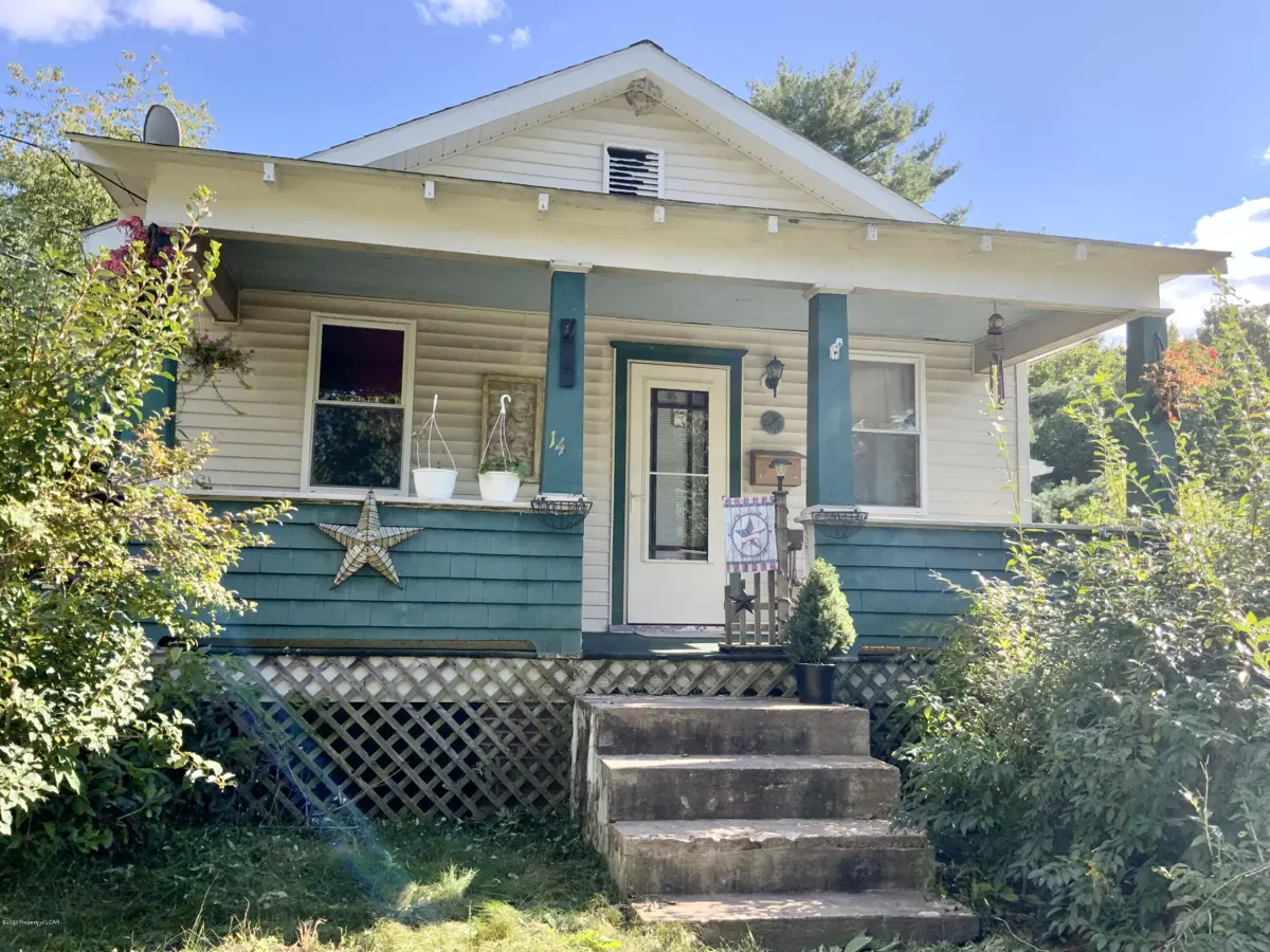 14 Brown Street, Mountain Top in Mountain Top