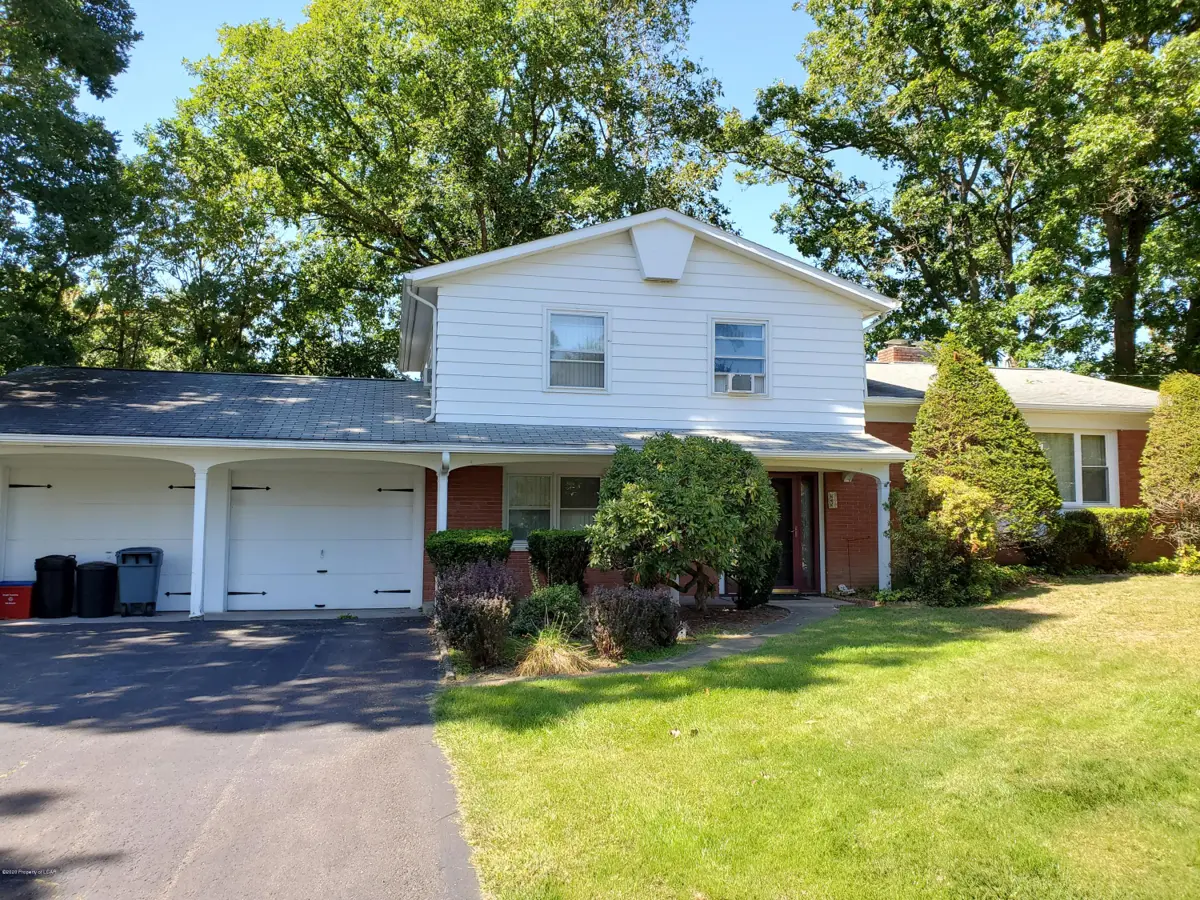 293 Wood Drive, Mountain Top in Mountain Top