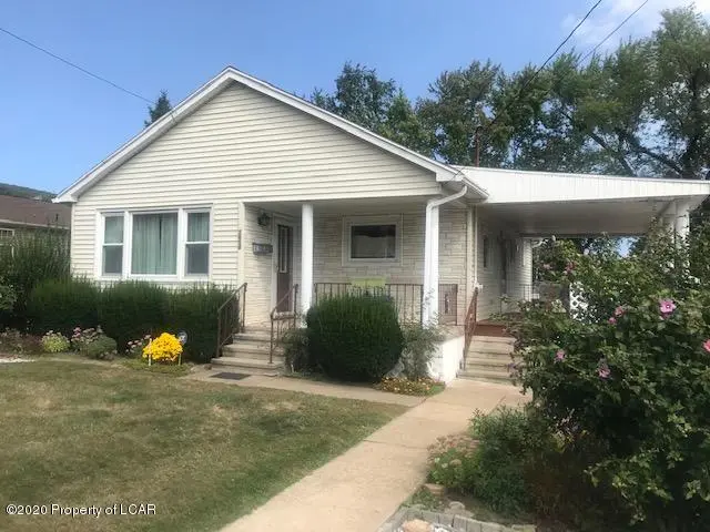 2658 Jackson Street, Scranton in Scranton