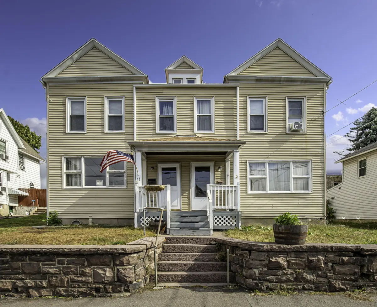 9-11 W Germania Street, Hanover Township in Hanover Township