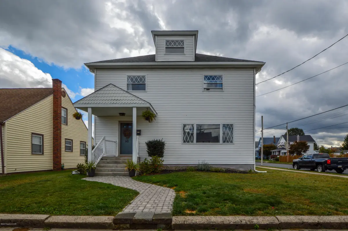 90 Monument Avenue, Wyoming in Wyoming