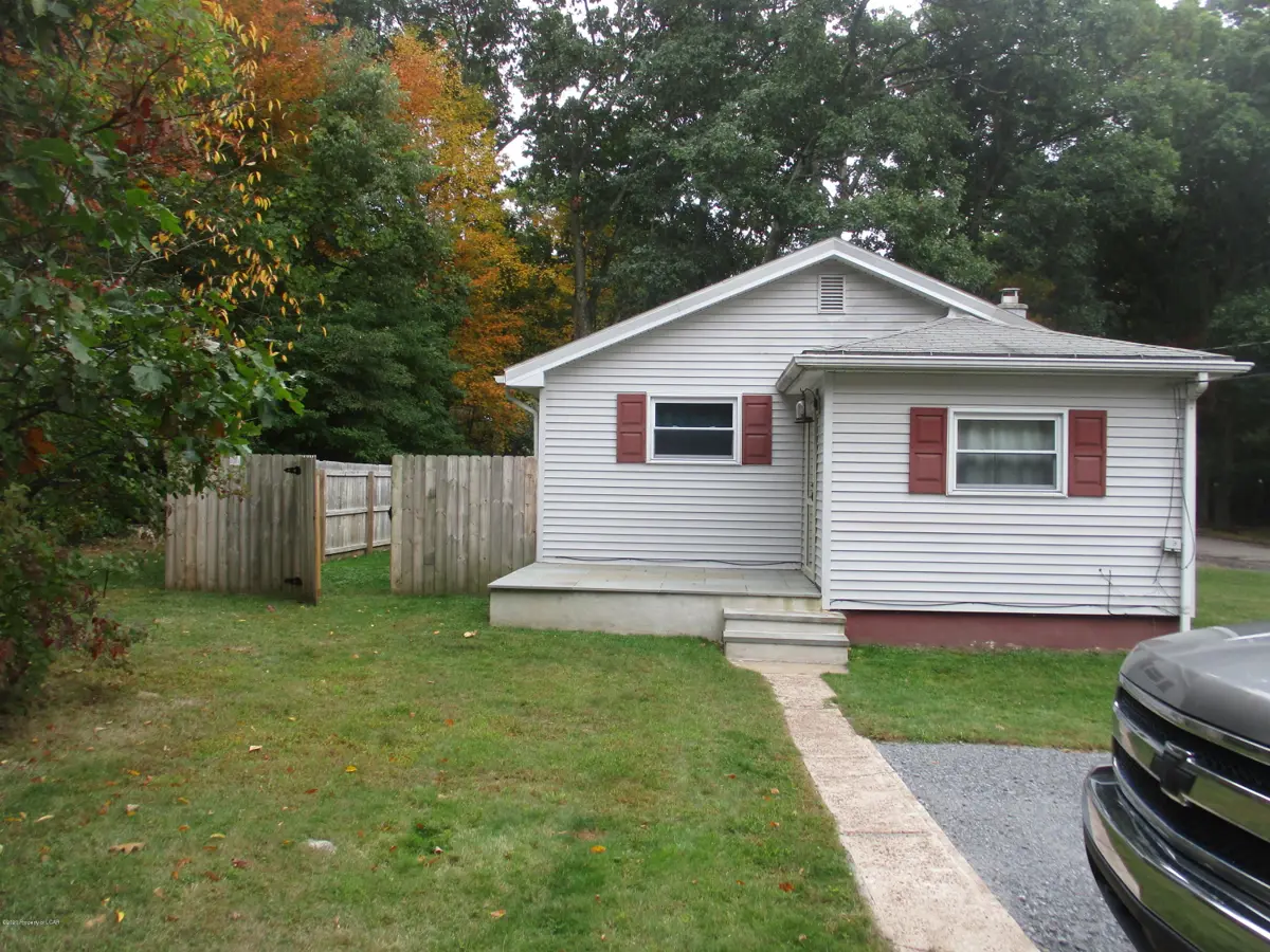 45 Woodland Avenue, Mountain Top in Mountain Top