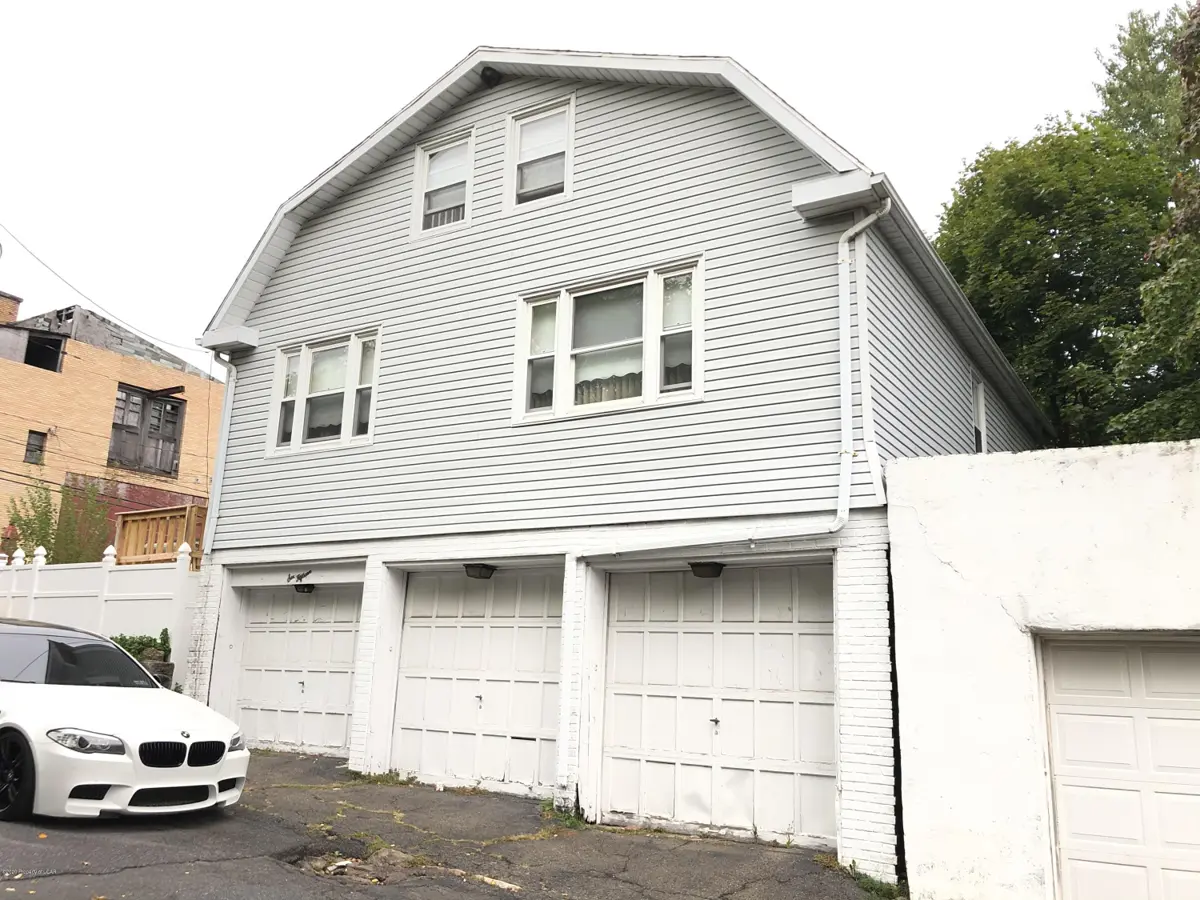 615 W 6th Street, Hazleton in Hazleton