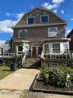 622 Quincy Avenue, Scranton in Scranton