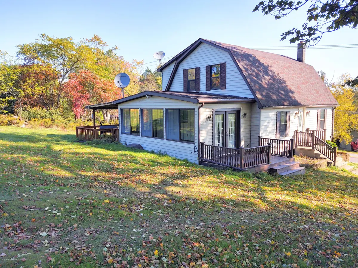 4 Harris Pond Road, Sweet Valley in Sweet Valley