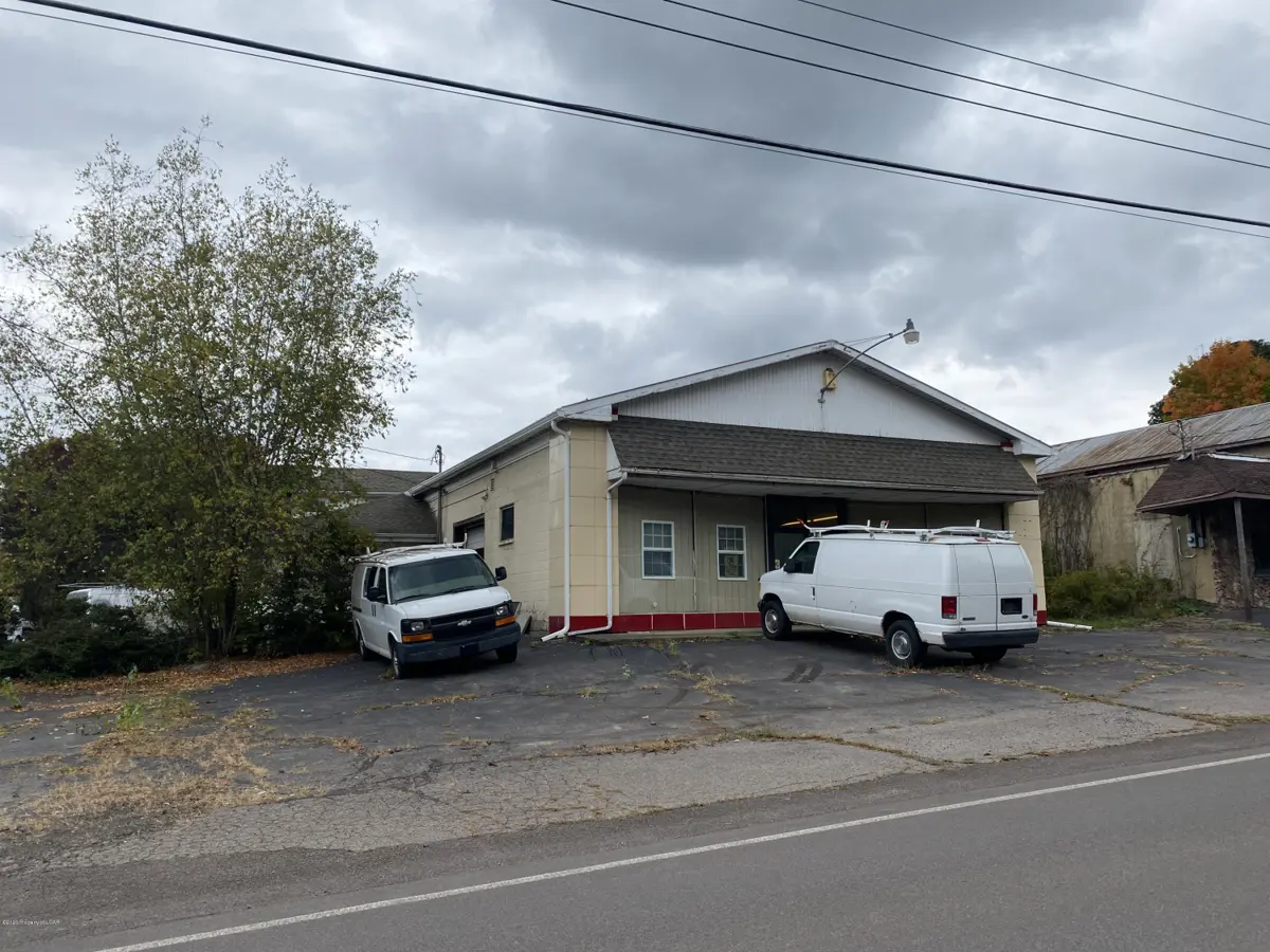 5342 Main Road, Sweet Valley in Sweet Valley