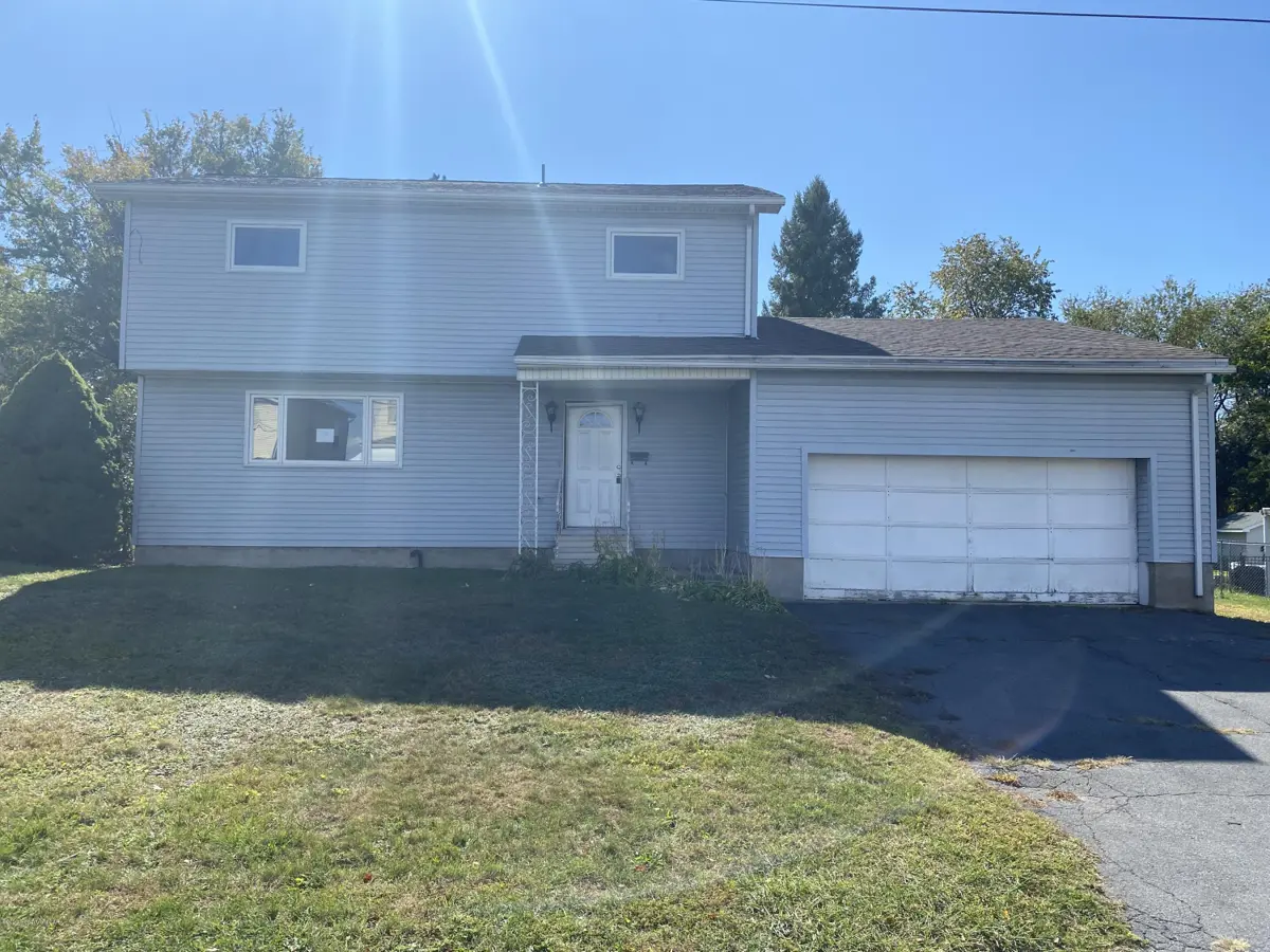 128 Crane Street, Scranton in Scranton