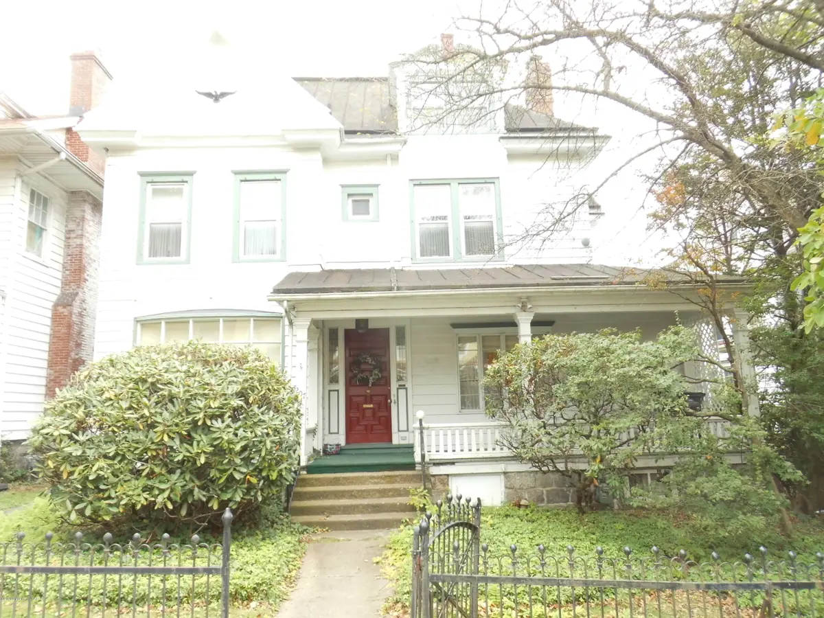 207 N Laurel Street, Hazleton in Hazleton