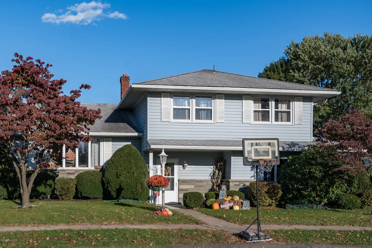 20 Maple Drive, Swoyersville in Swoyersville