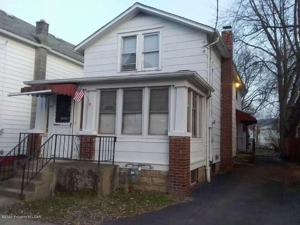 34 Monroe Street, Wilkes-Barre in Wilkes-Barre
