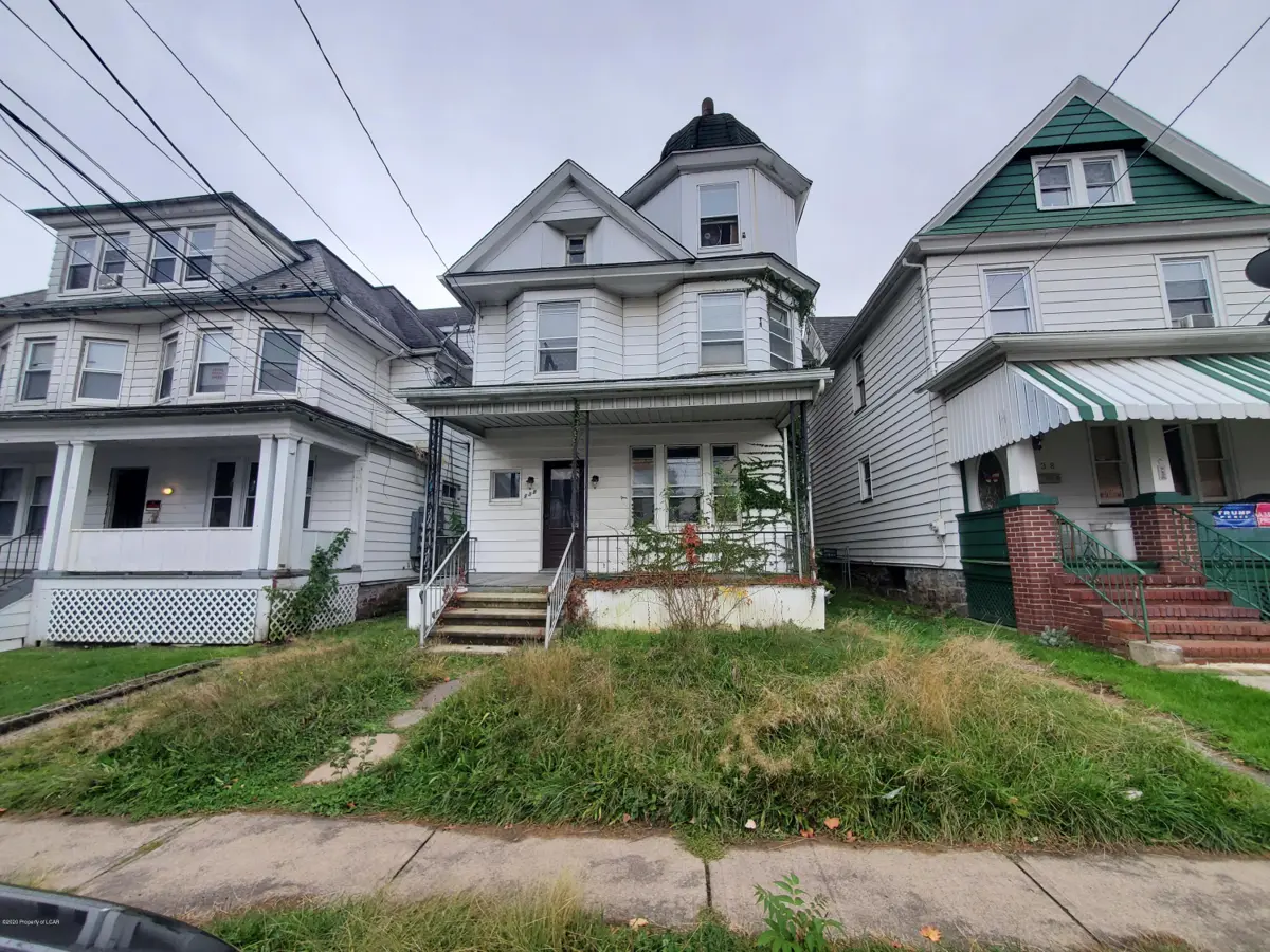 136 S Hancock Street, Wilkes-Barre in Wilkes-Barre