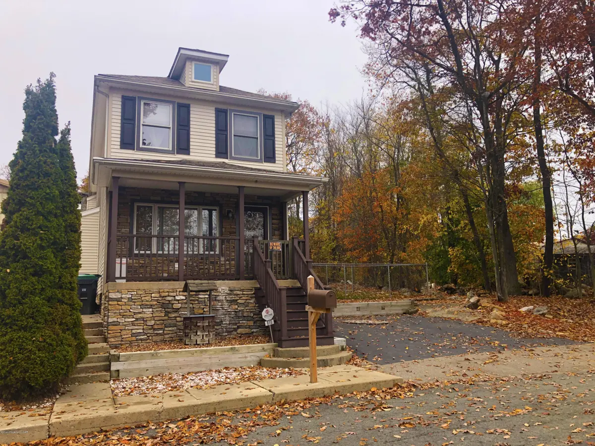 810 Tamaqua Street, McAdoo in McAdoo