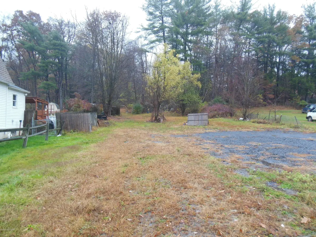 258 W Kirmar Avenue, Nanticoke in Nanticoke
