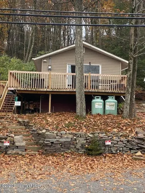 41 S. Lake Drive, Lake Harmony in Lake Harmony