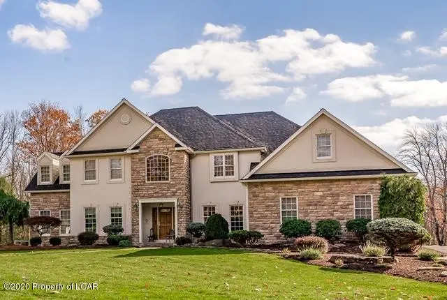 53 White Tail Drive, Dallas in Dallas