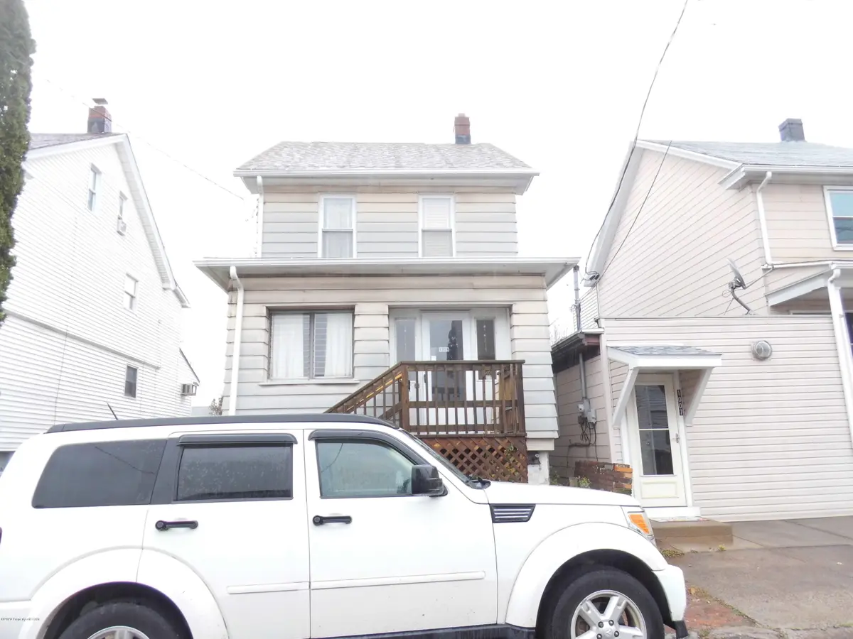 1009 N James Street, Hazleton in Hazleton