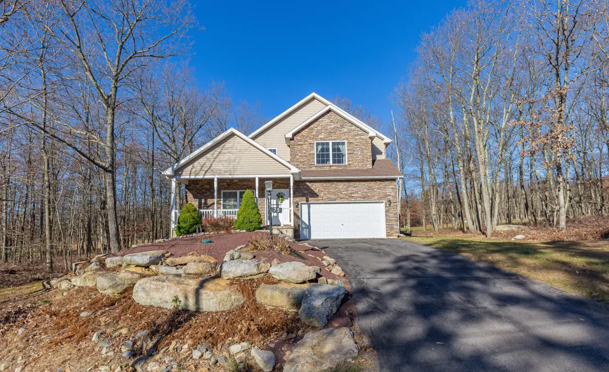 75 Pebble Beach Drive, Hazle Township in Hazle Township