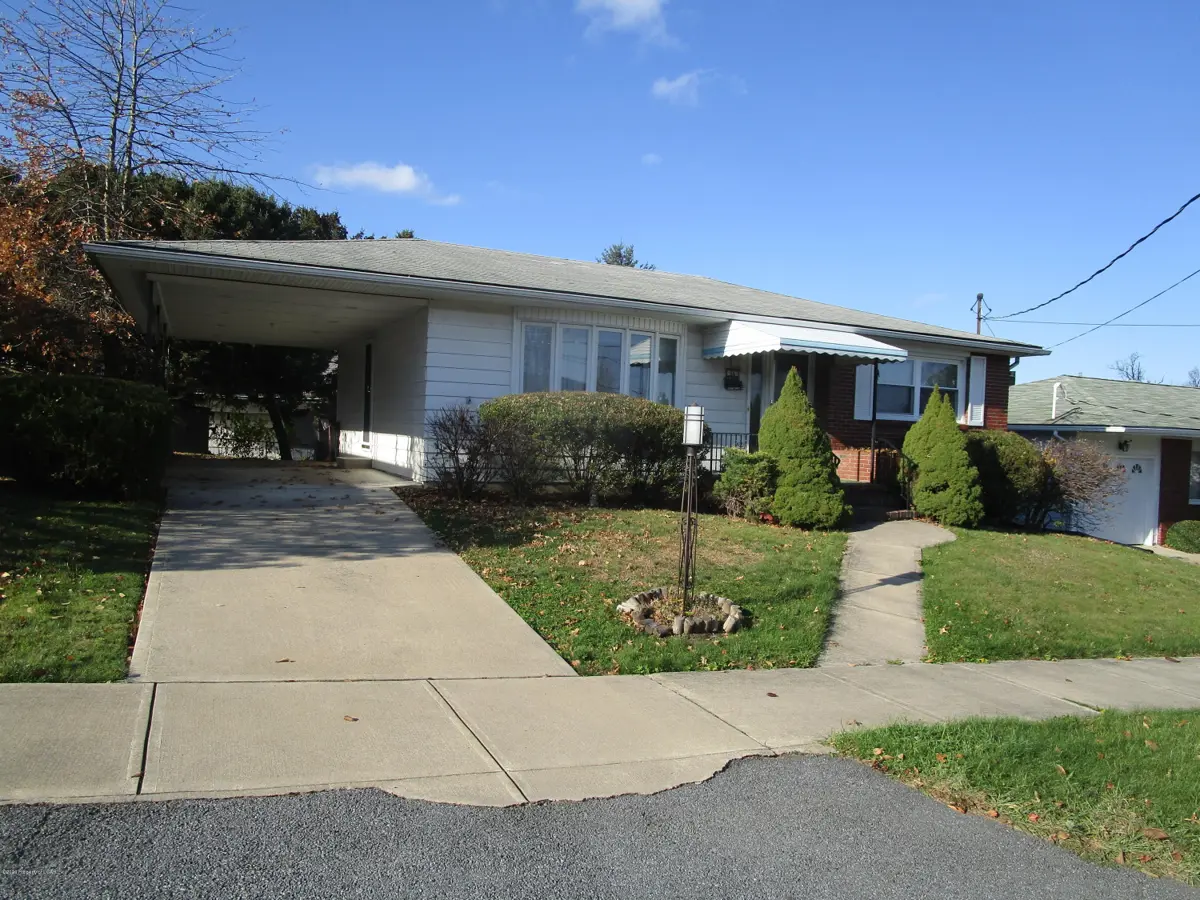 56 Sunrise Drive, Wilkes-Barre in Wilkes-Barre