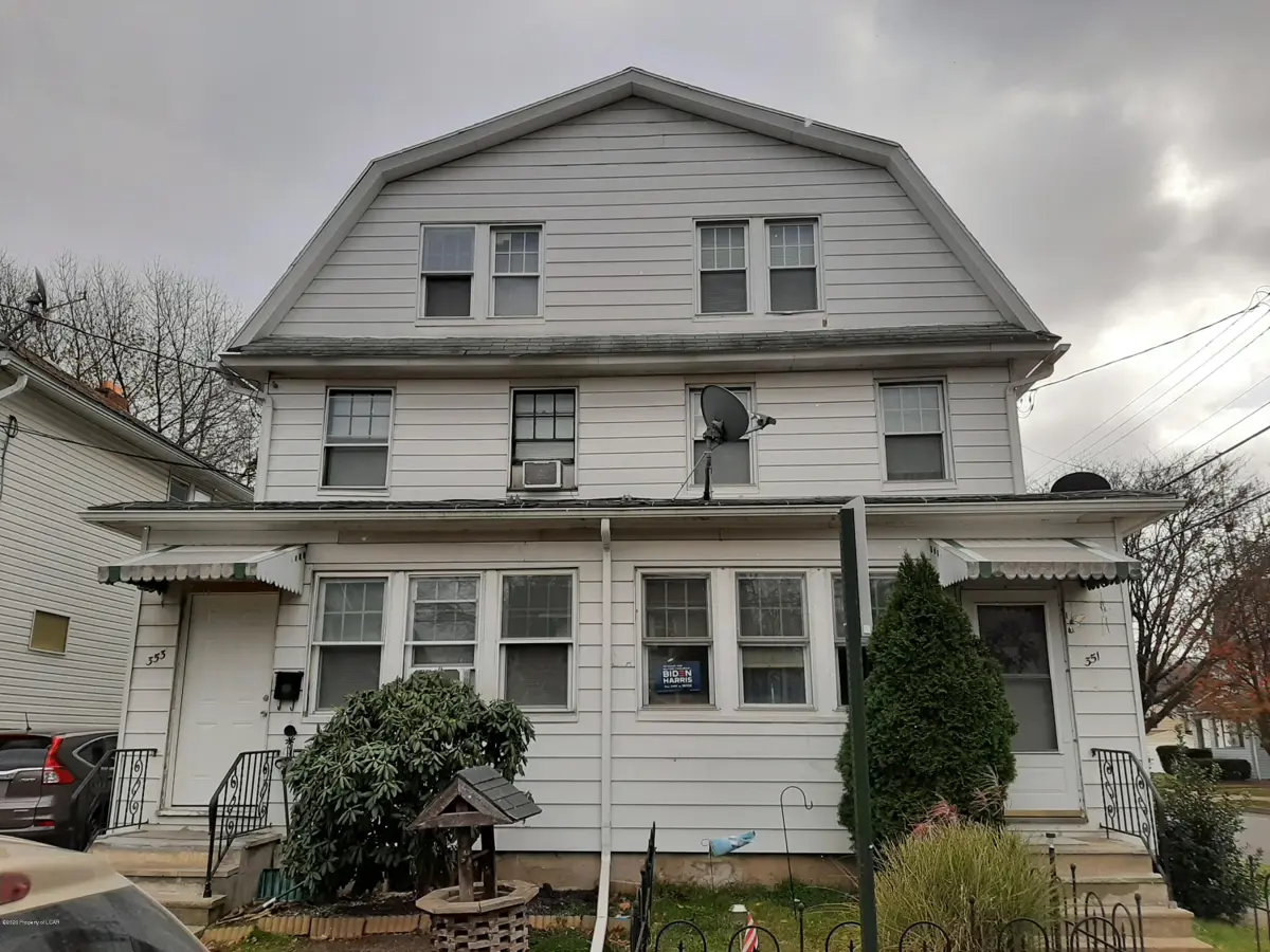 351-353 Winola Avenue, Kingston in Kingston