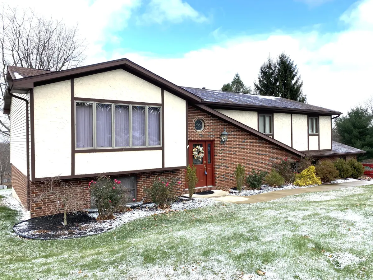 537 Morrison Circle, Hazle Township in Hazle Township