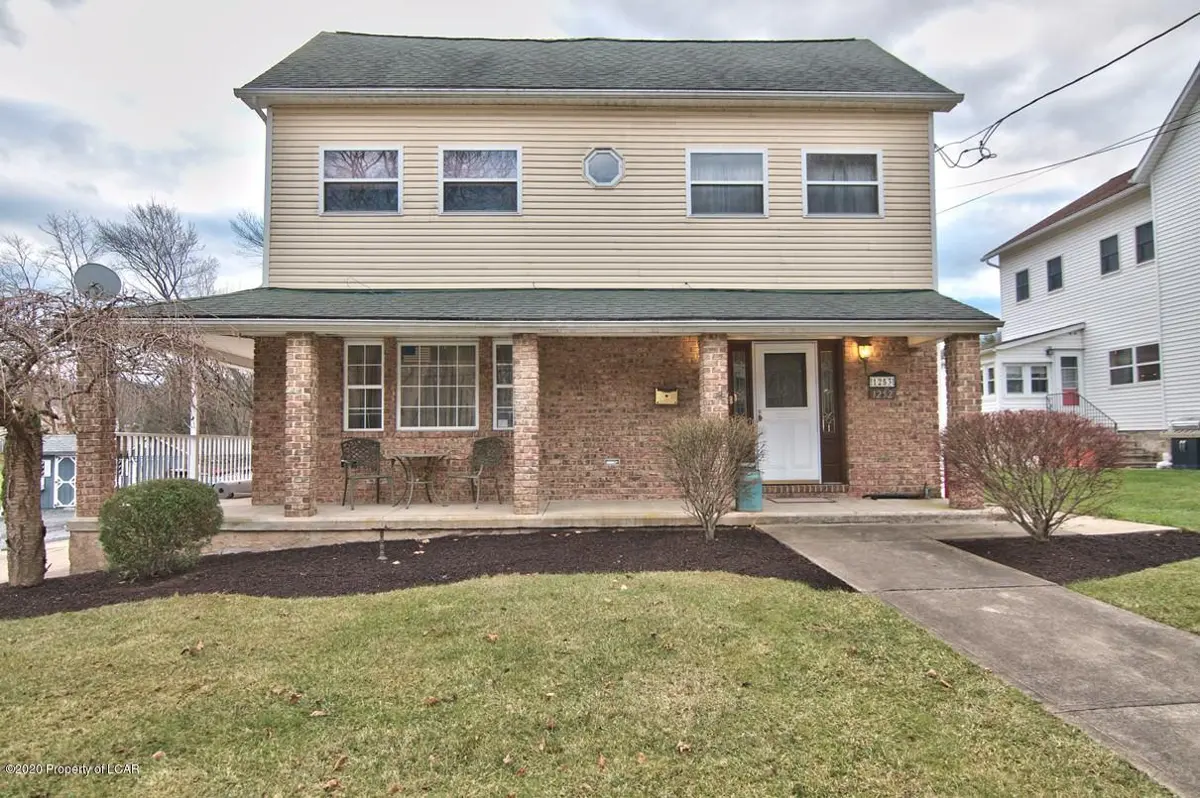 1253 Center Street, Nanticoke in Nanticoke