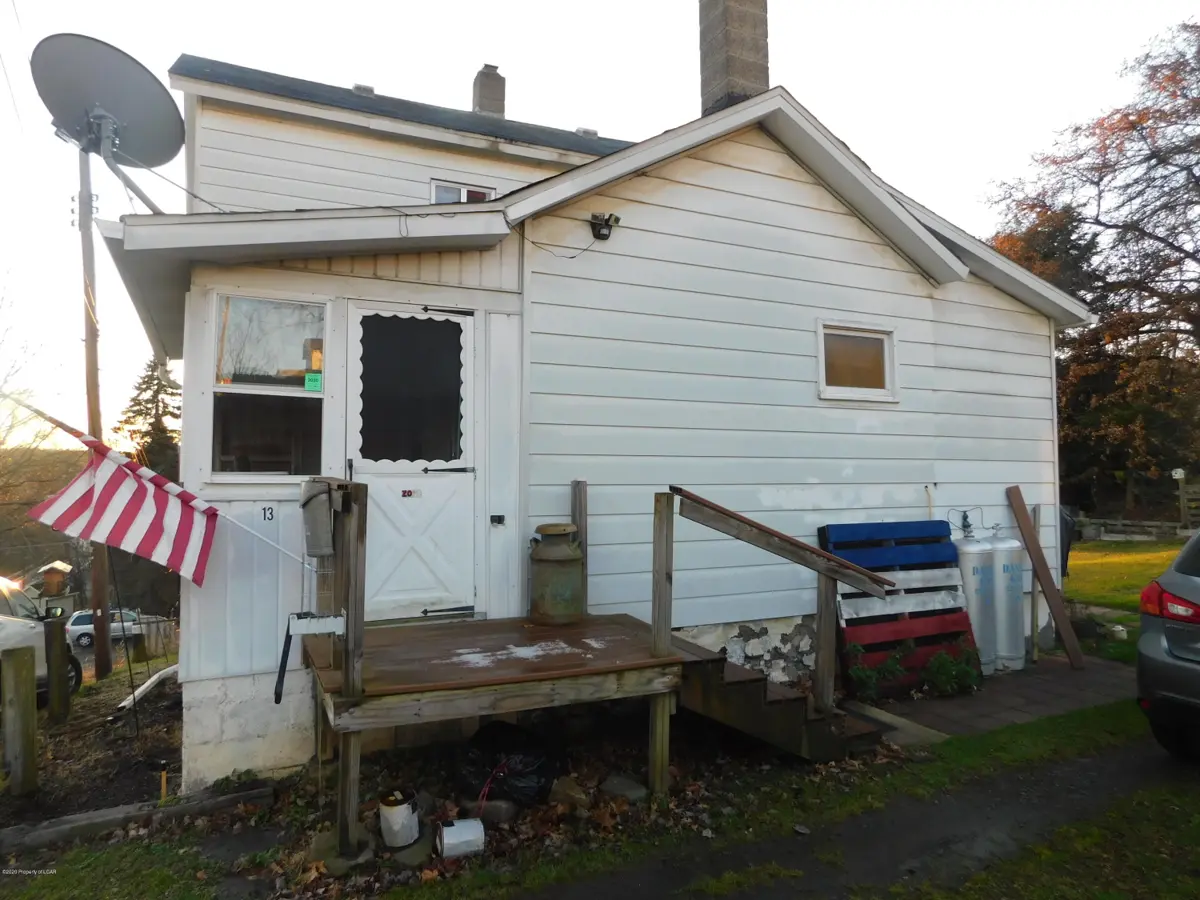 13 McDonald Street, Larksville in Larksville