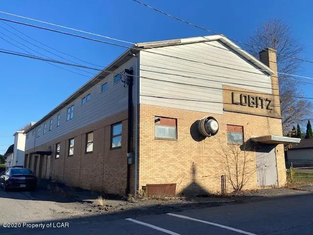 700 Rear Carson Street, Hazleton in Hazleton