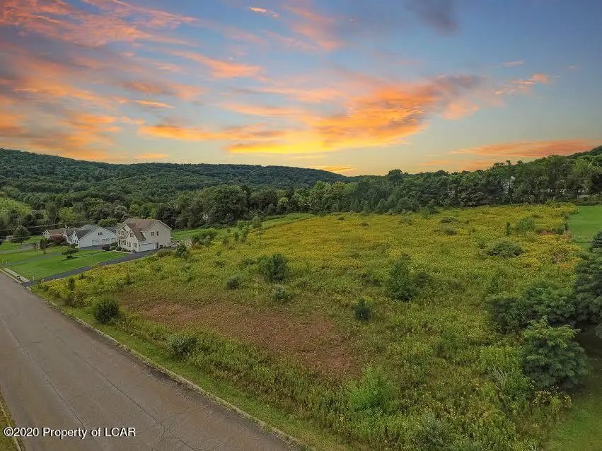 3 Royal Crest Drive, Sugarloaf in Sugarloaf