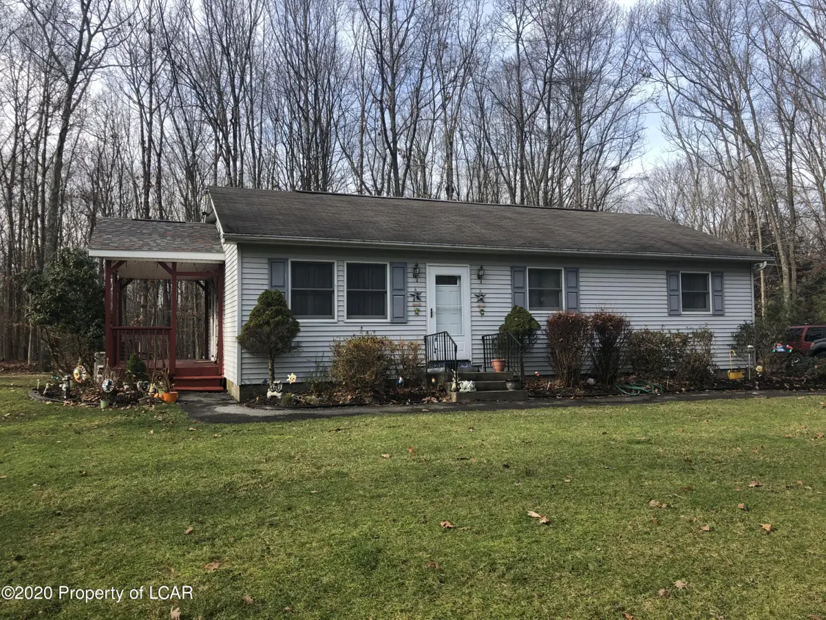 713 Lily Road, East Stroudsburg in East Stroudsburg