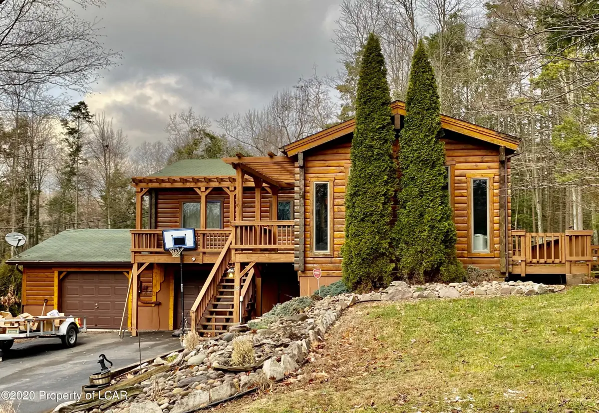 22 E Hemlock Street, Harveys Lake in Harveys Lake