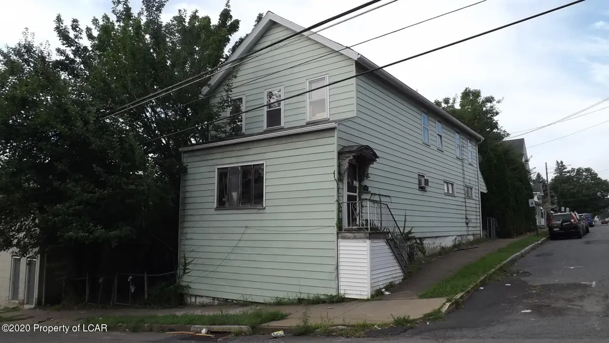 441 E Northampton Street, Wilkes-Barre in Wilkes-Barre