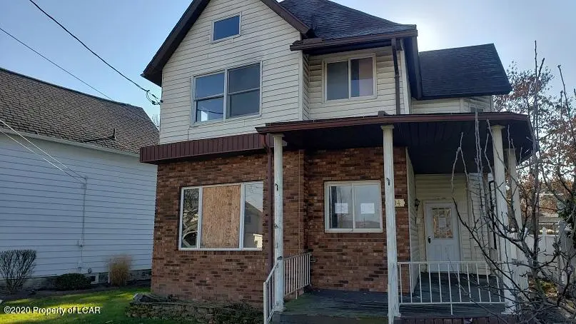 304 Main Street, Moosic in Moosic