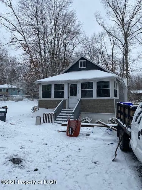 1086 Lakeview Drive, White Haven in White Haven