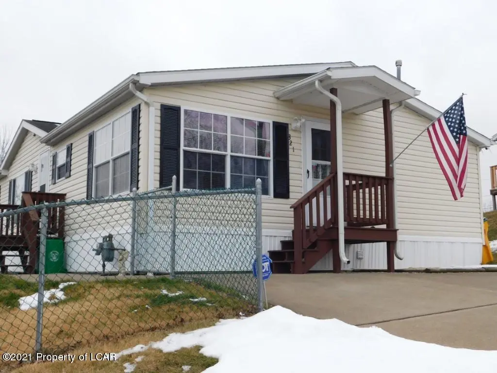 321 Echo Valley Drive, Shavertown in Shavertown