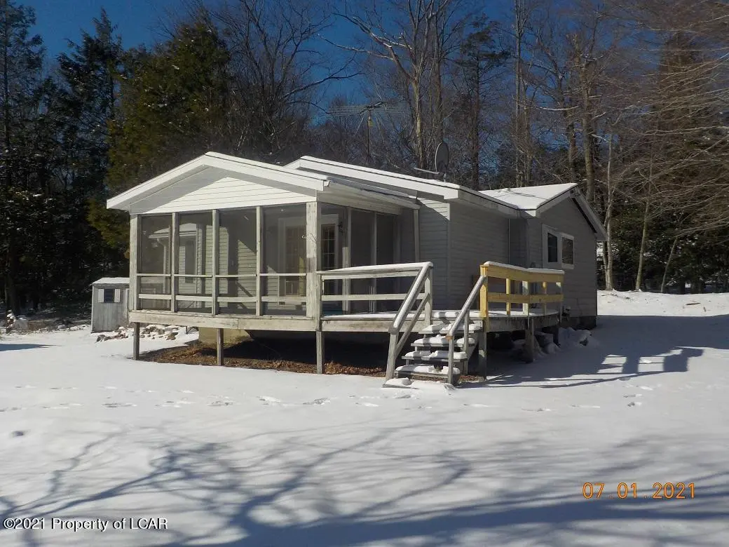 222 Viceroy Circle, Tobyhanna in Tobyhanna