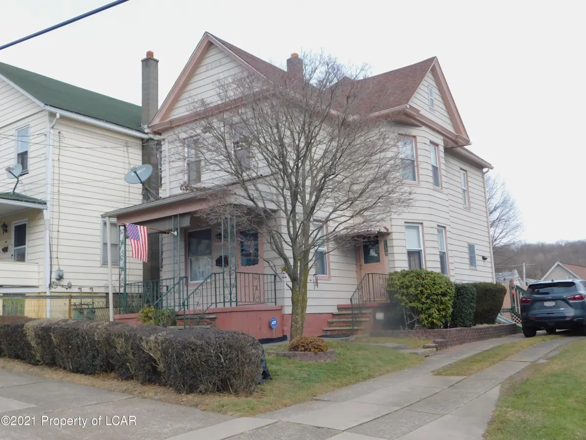 122 Orchard Street, Plymouth in Plymouth