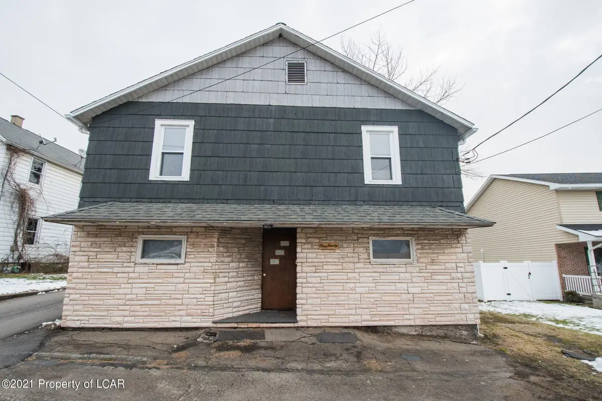 190 Gordon Avenue, Carbondale in Carbondale